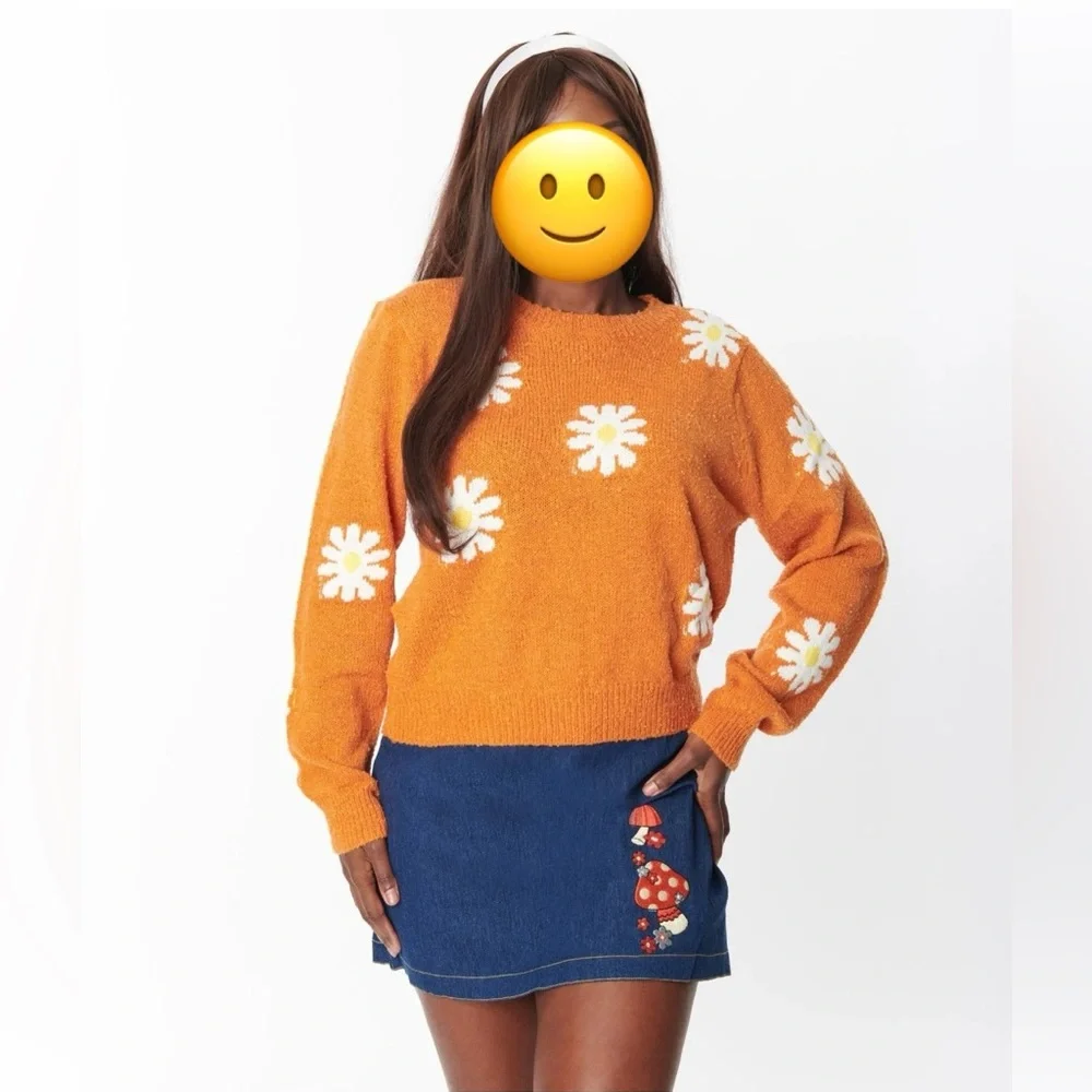 Unique Vintage | MISS SPARKLiNG Orange & White Daisy Sweater - Picture 1 of 7